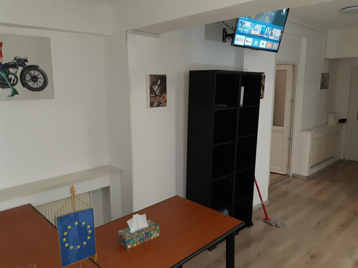 Carol 51 Hostel Bukareszt Zewnętrze zdjęcie