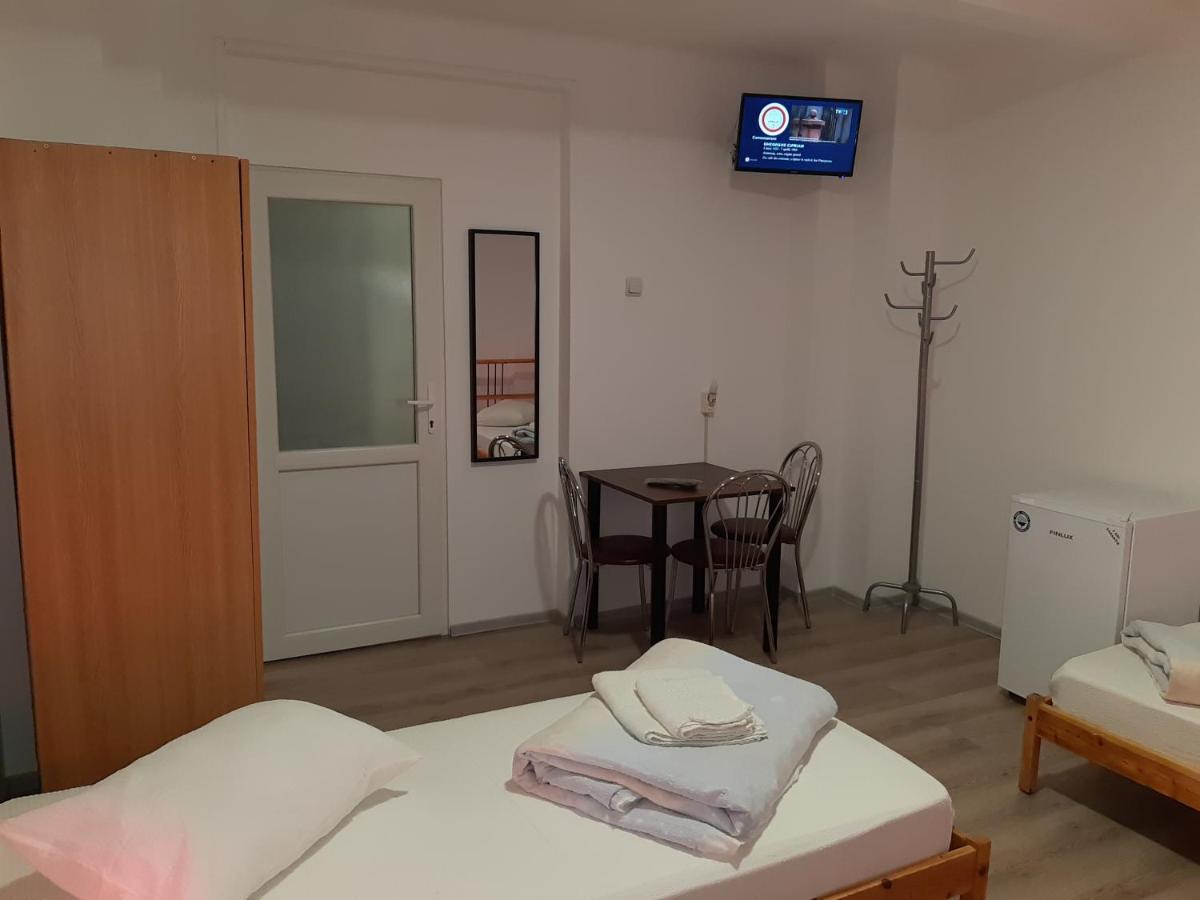 Carol 51 Hostel Bukareszt Zewnętrze zdjęcie