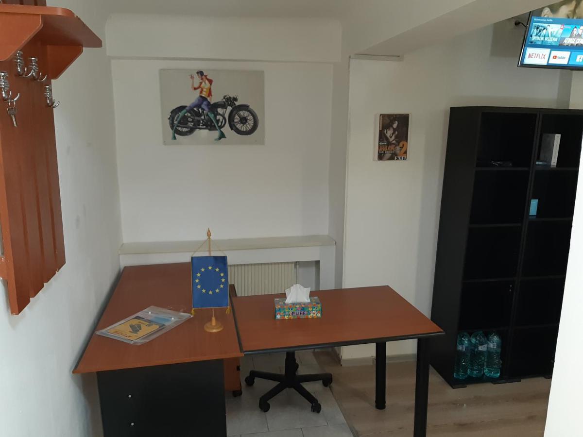 Carol 51 Hostel Bukareszt Zewnętrze zdjęcie