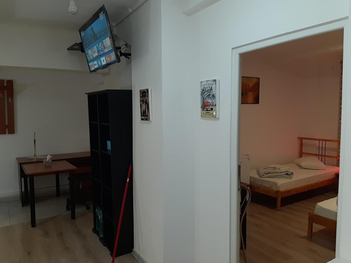 Carol 51 Hostel Bukareszt Zewnętrze zdjęcie