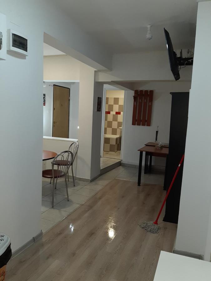 Carol 51 Hostel Bukareszt Zewnętrze zdjęcie