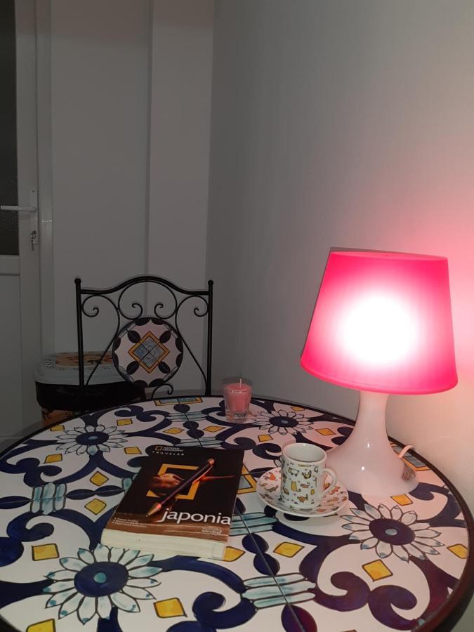 Carol 51 Hostel Bukareszt Zewnętrze zdjęcie